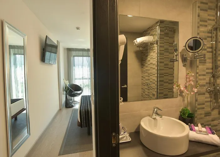 Hotel Noia 3* Noia